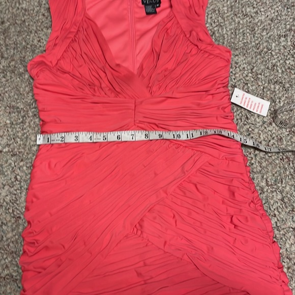 Gorgeous 😍 Sexy Dress - Picture 4 of 7